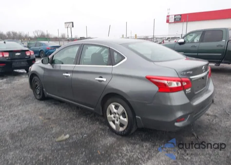 2016 Nissan Sentra S z USA, uszkodzony, nr VIN 3N1AB7APXGY295906